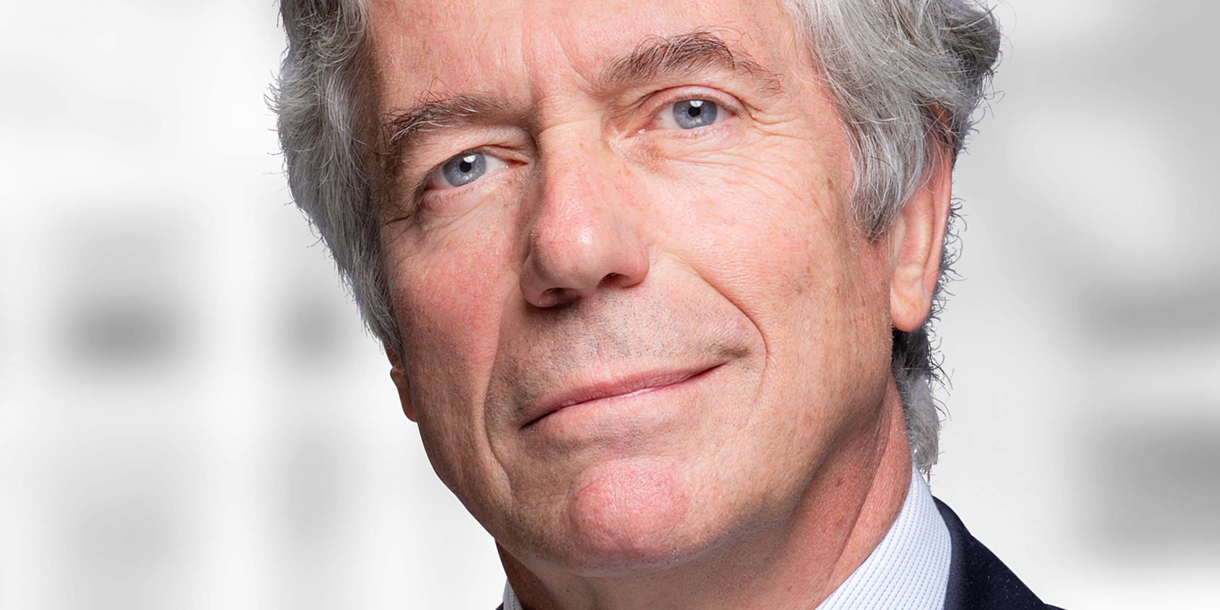 Apple Watch could be used to record a quasistandard ECG BIBA Medtech